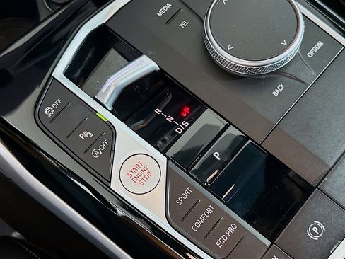 Used 2024 BMW 330i Sedan w/ Convenience Package image 20