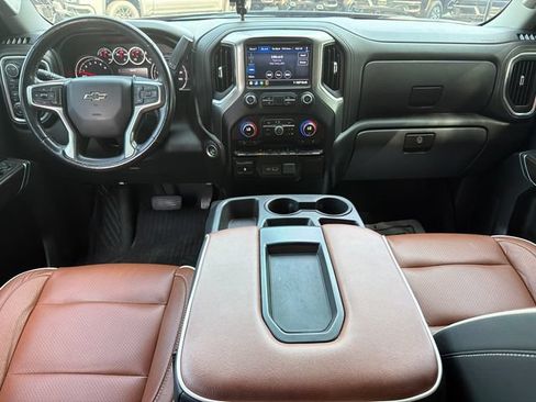 Used 2021 Chevrolet Silverado 1500 RST AWD/4WD image 22