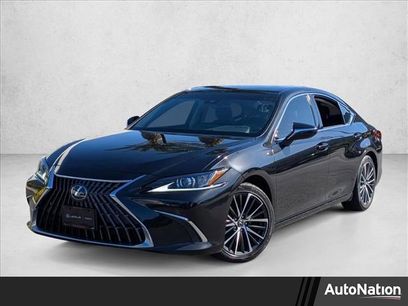Used 2024 Lexus ES 300h w/ Premium Package