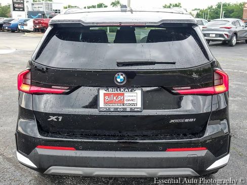 Used 2023 BMW X1 xDrive28i w/ Convenience Package AWD/4WD image 7