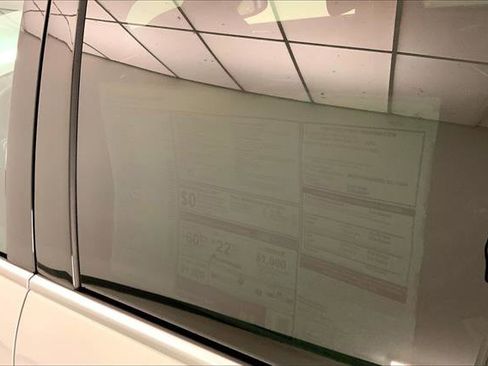 New 2026 BMW X5 xDrive50e w/ Climate Comfort Package image 12