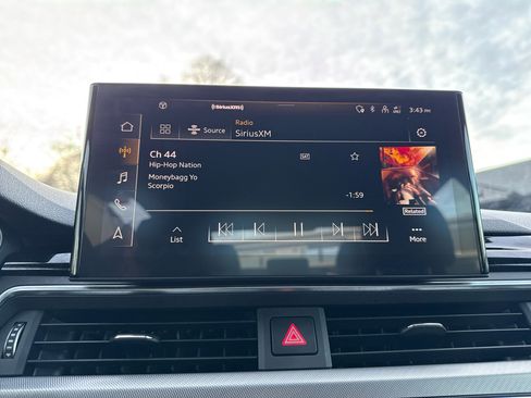 Used 2023 Audi A4 2.0T Premium Plus w/ Premium Plus Package image 45