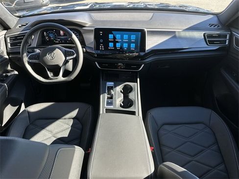 New 2025 Volkswagen Atlas Cross Sport SE image 20