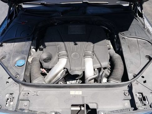 Used 2015 Mercedes-Benz S 550 Sedan w/ Premium 1 Package image 39