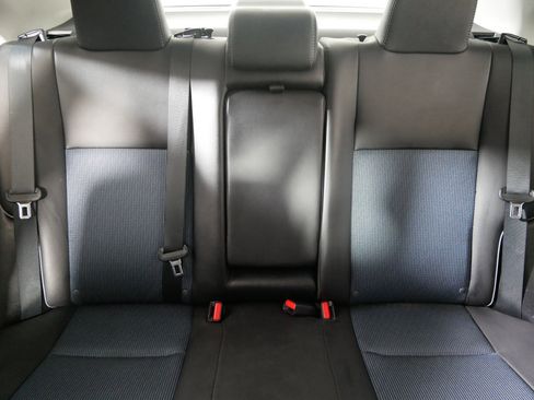 Used 2016 Toyota Corolla S FWD image 13