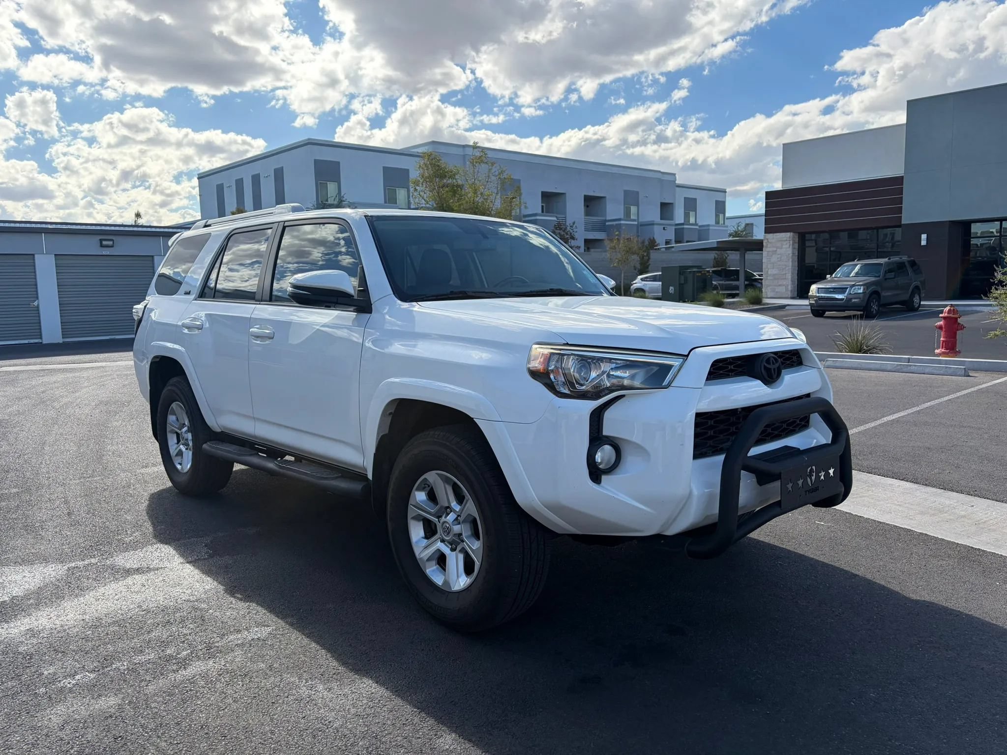 Used 2018 Toyota 4Runner SR5 Premium RWD image 2