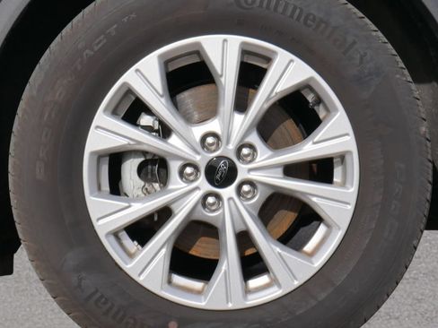 Used 2023 Ford Escape Active w/ Tech Pack #2 AWD/4WD image 7