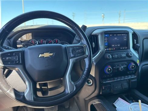 Used 2022 Chevrolet Silverado 1500 LTZ AWD/4WD image 7