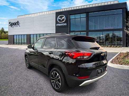 Used 2024 Chevrolet TrailBlazer LT image 5