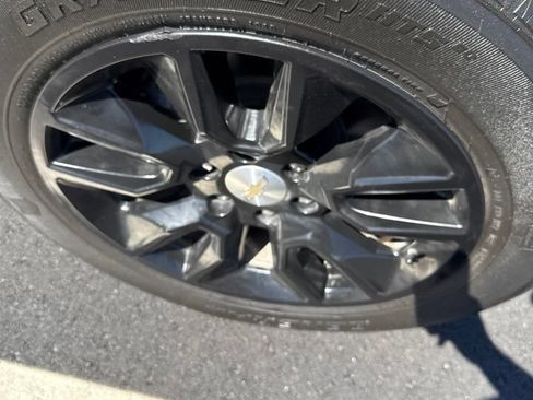 Used 2022 Chevrolet Silverado 1500 Custom RWD image 6