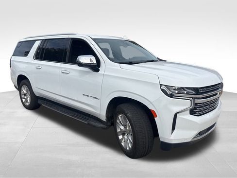 Used 2021 Chevrolet Suburban Premier w/ Premium Package image 11