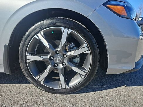 Used 2025 Honda Civic Sport image 8