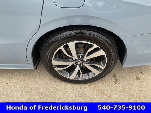 Used 2024 Honda Odyssey Touring image 11