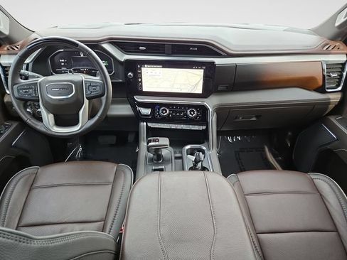 Used 2025 GMC Sierra 1500 Denali AWD/4WD image 10
