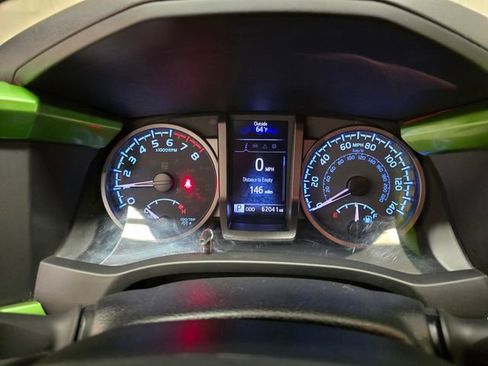 Used 2020 Toyota Tacoma TRD Off-Road image 17