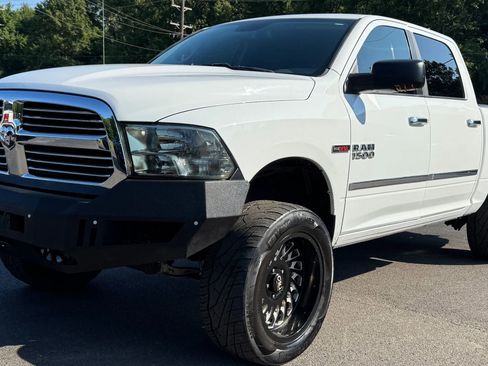 Used 2018 RAM 1500 Big Horn image 2