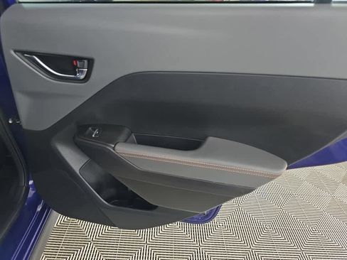 Used 2025 Subaru Crosstrek 2.5i Limited image 12