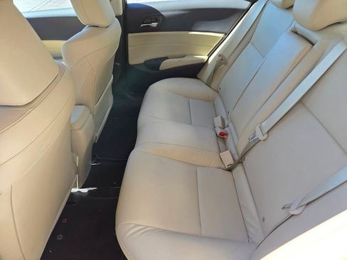 Used 2016 Acura ILX FWD image 7