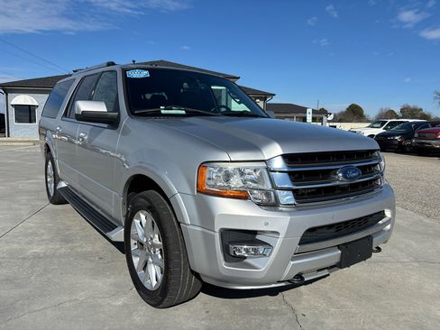 Used 2017 Ford Expedition EL Limited image 2