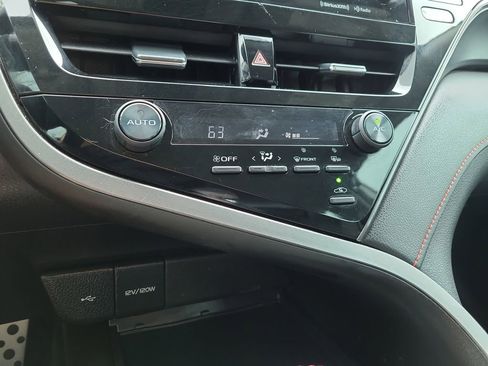 Used 2022 Toyota Camry TRD w/ TRD Package w/JBL Audio image 22