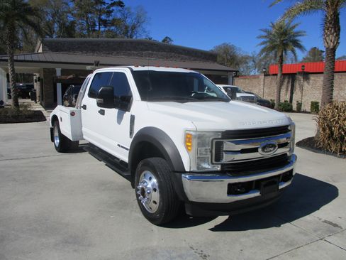 Used 2018 Ford F450 XLT image 24