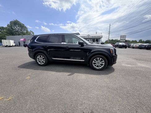 Used 2021 Kia Telluride LX FWD image 22