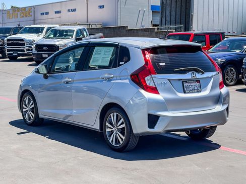 Used 2017 Honda Fit EX-L image 2