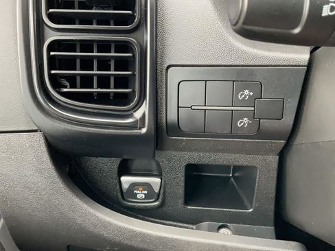 Used 2022 RAM ProMaster 2500 image 14