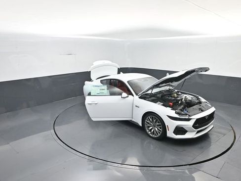 New 2026 Ford Mustang GT Premium image 34