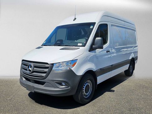 Used 2026 Mercedes-Benz Sprinter 2500 image 7