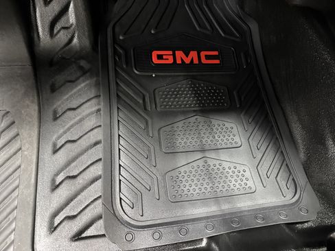 Used 2023 GMC Sierra 1500 Pro w/ Pro Value Package image 18