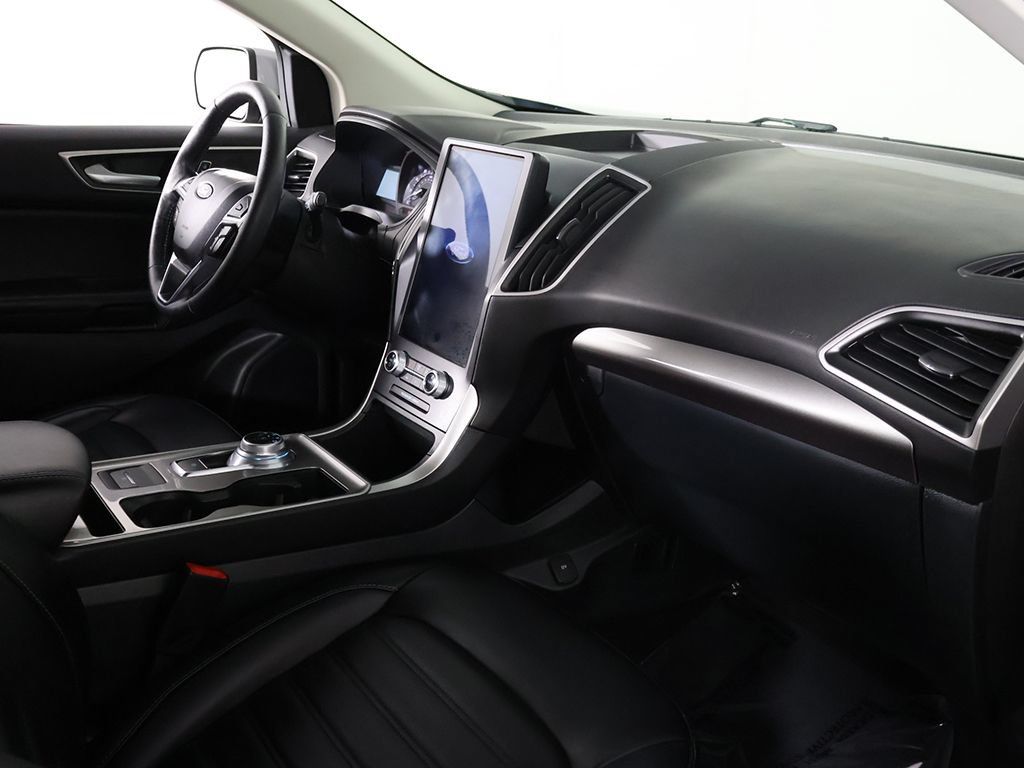 Used 2024 Ford Edge SEL w/ Convenience Package AWD/4WD image 27