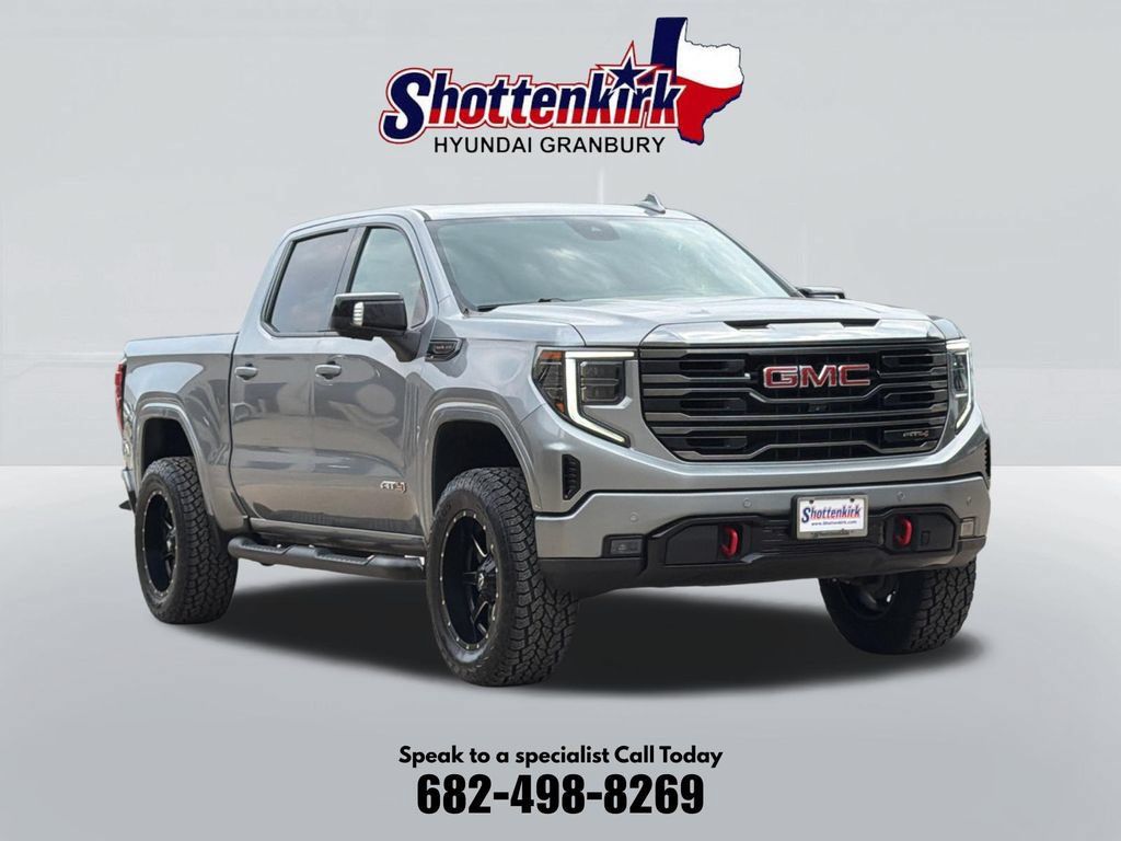 Used 2023 GMC Sierra 1500 AT4 w/ Technology Package AWD/4WD image 3