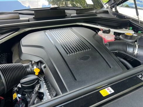 Used 2024 Land Rover Range Rover Long Wheelbase Autobiography image 55