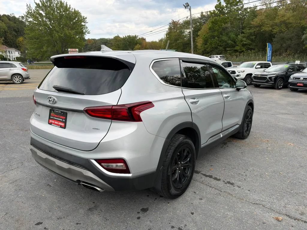 Used 2019 Hyundai Santa Fe SEL AWD/4WD image 8
