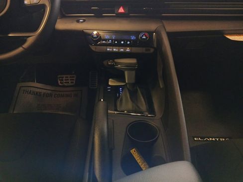 New 2026 Hyundai Elantra Sport FWD image 11