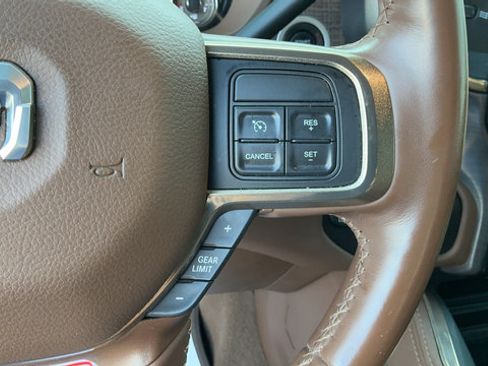 Used 2022 RAM 2500 Limited AWD/4WD image 13