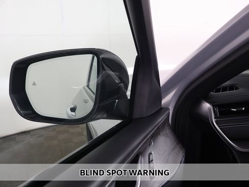 Used 2021 Jeep Grand Cherokee L Overland w/ Luxury Tech Group IV image 7