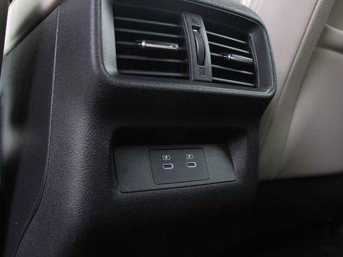 Certified 2025 Nissan Murano SV image 28