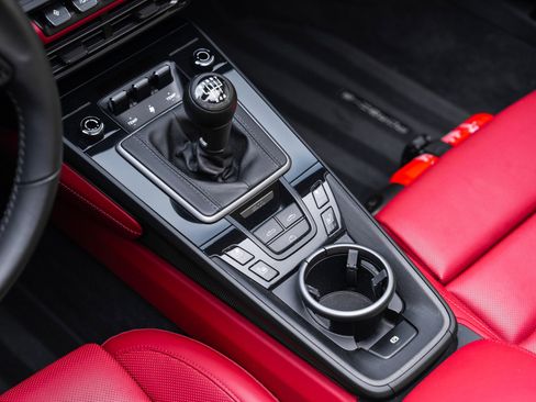 Used 2022 Porsche 911 Carrera 4 GTS image 33