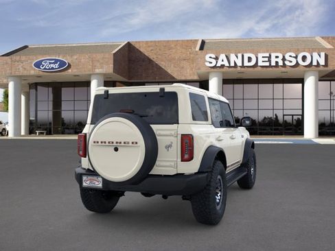 New 2026 Ford Bronco Outer Banks w/ Sasquatch Package AWD/4WD image 8