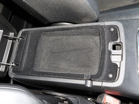 Used 2019 Dodge Durango GT image 29