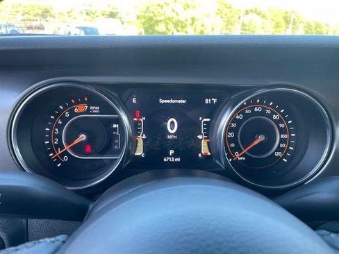 Used 2023 Jeep Wrangler Sport AWD/4WD image 19