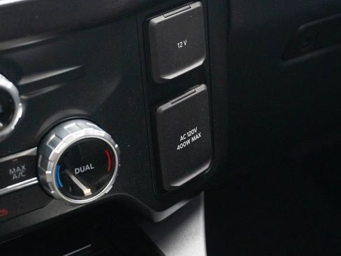 Used 2023 Ford F350 Lariat AWD/4WD image 36