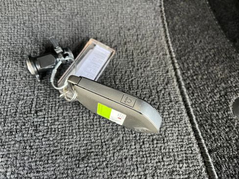 Used 2024 Kia Sorento S image 27