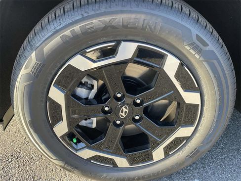 New 2026 Hyundai Santa Fe SE image 5