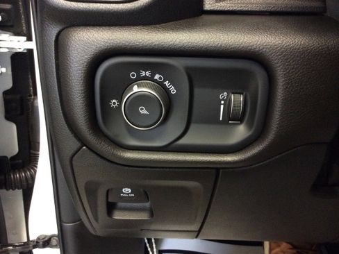 New 2025 RAM 1500 Tradesman image 15