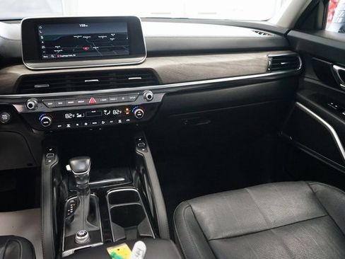 Used 2022 Kia Telluride EX w/ EX Premium Package image 13