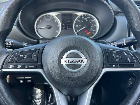 Used 2021 Nissan Versa S image 27