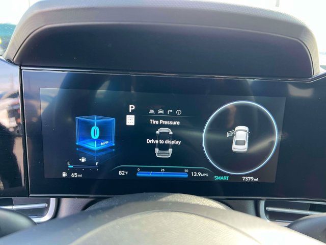 Certified 2024 Hyundai Elantra SEL FWD image 21